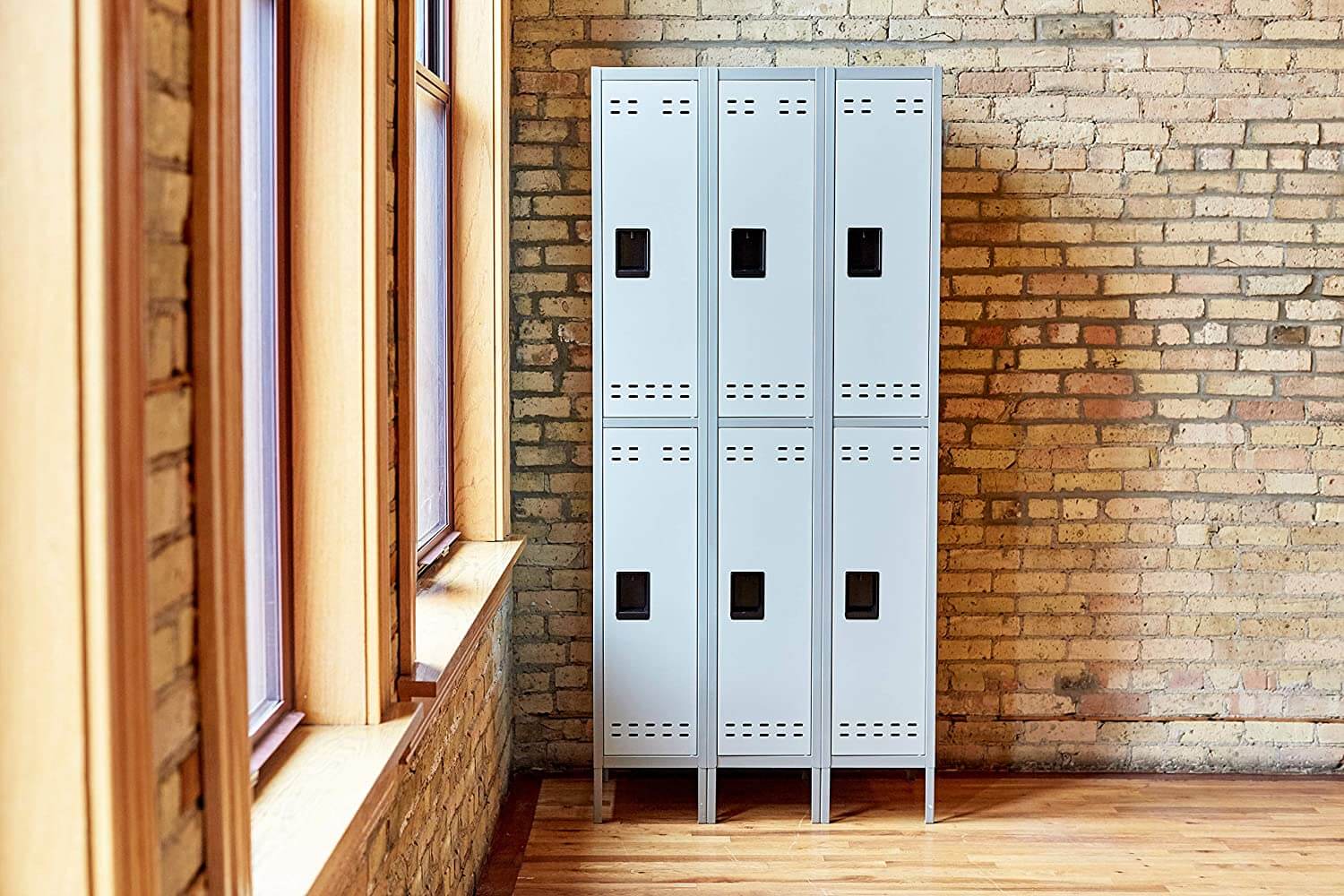 The Complete Guide to Office Lockers